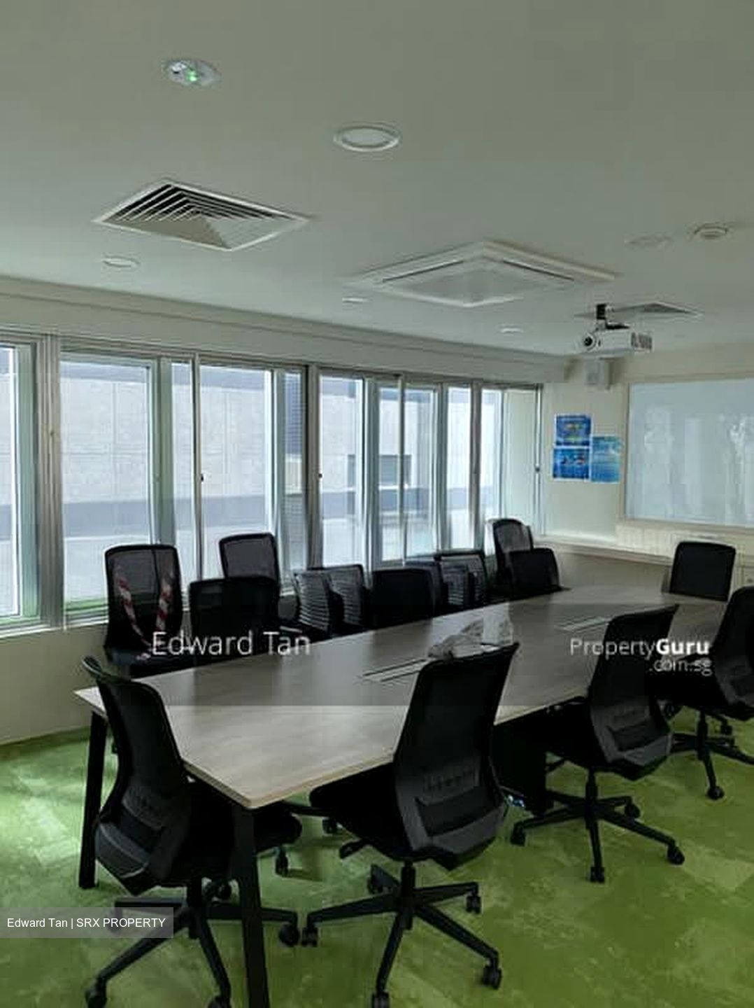 The Octagon (D1), Office #567477361
